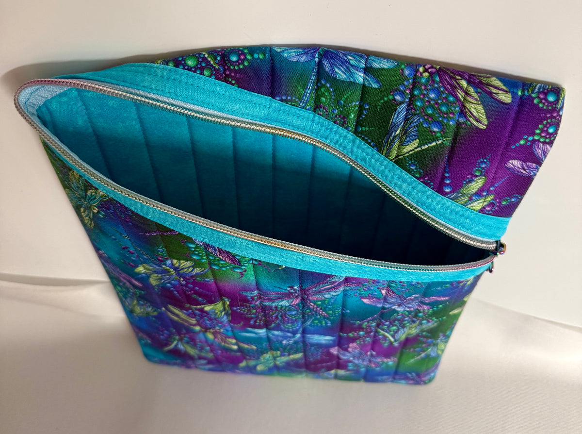 Hemingway Pouch-Tablet/Book Sleeve Large
