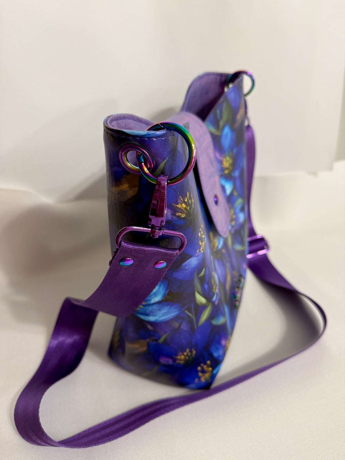 Floristic Bucket Bag